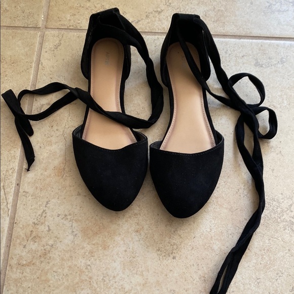 Apt. 9 Shoes - Black Suede Women's Ballet Flats